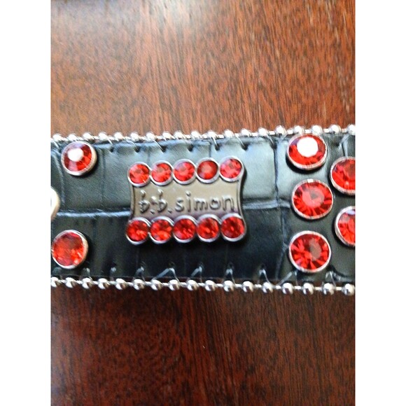 NEW in BOX B.B. Simon Belt Silver Studded w/Red Stones and Skulls Signature Logo - Picture 4 of 13